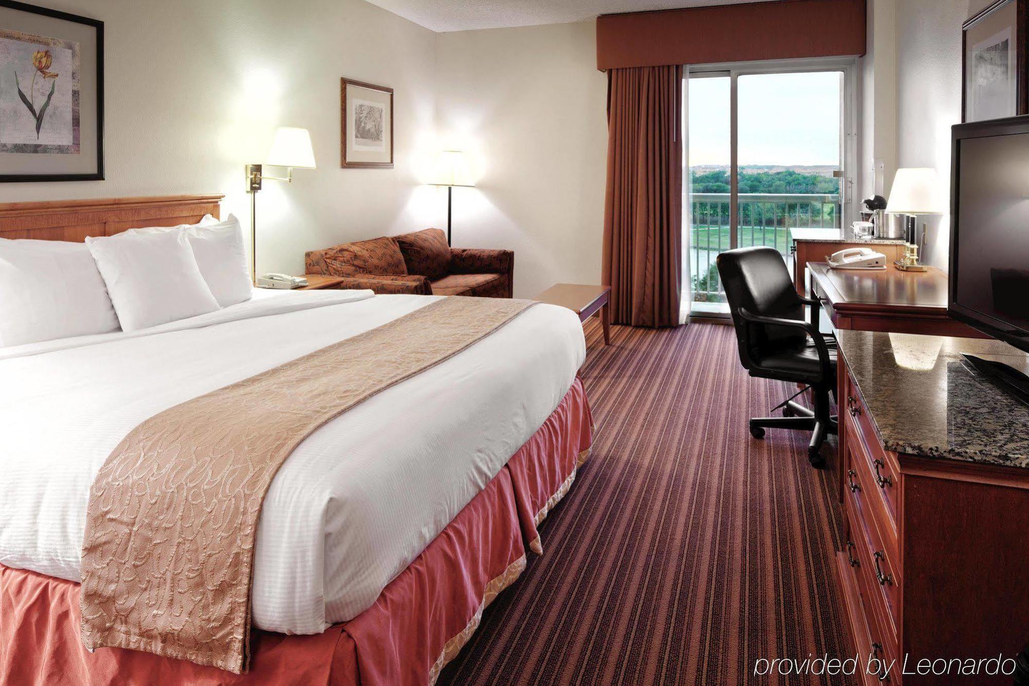 Doubletree By Hilton Dallas-Farmers Branch Buitenkant foto